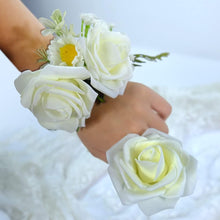 Load image into Gallery viewer, Lusiaflower 30PCS White Rose Flower Head Gift Box, Artificial Roses, Artificial Flowers, Foam Roses, Used for Wedding Bouquets, Party Decorations, Gifts, Real Touch